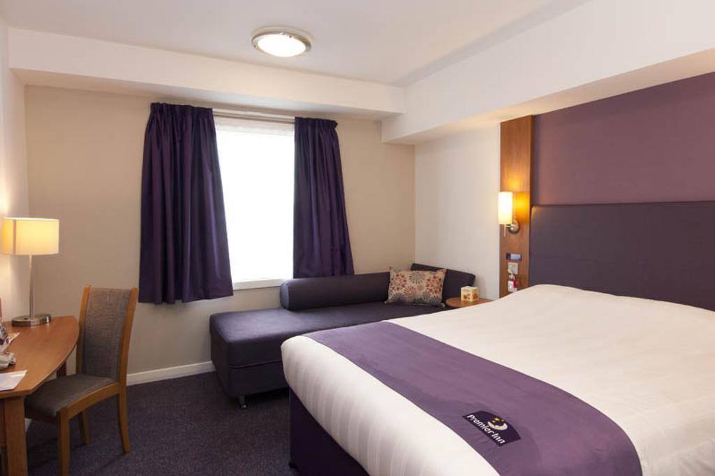 Premier Inn Liverpool Albert Dock Номер фото